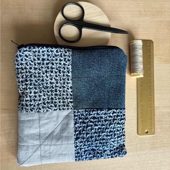 Small and Soft Denim Patchwork Crafting Essentials Bag Handmade in Toronto - Picture 1 of 2